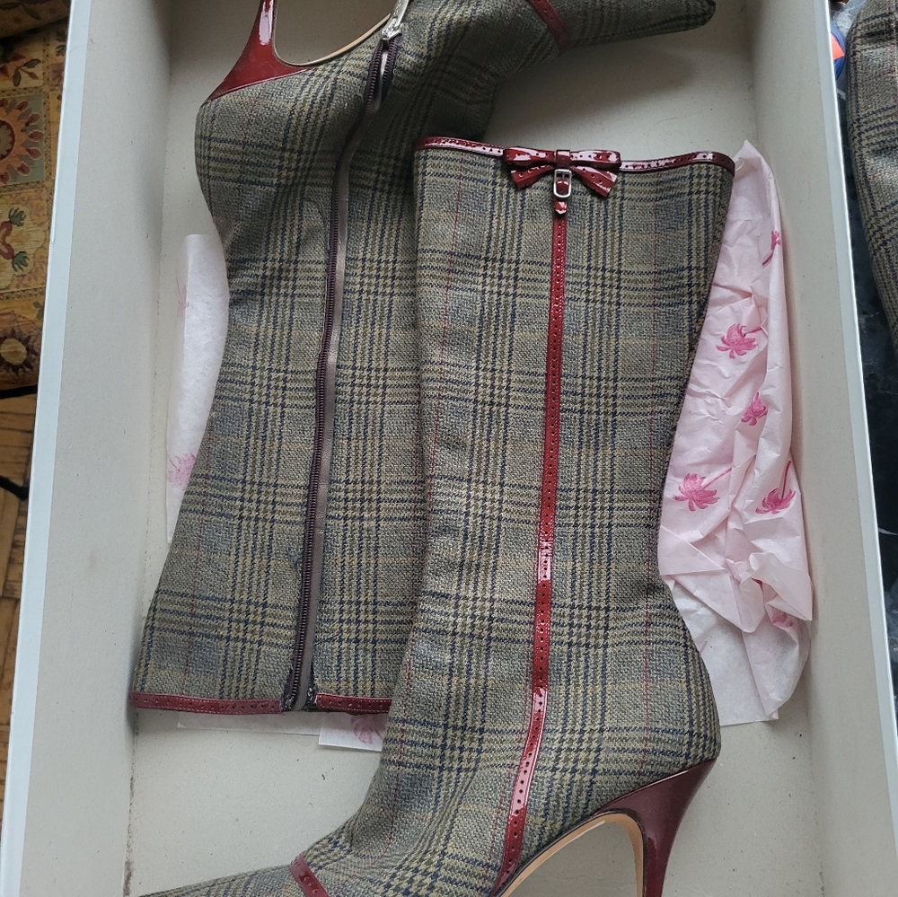 Purse and Boots